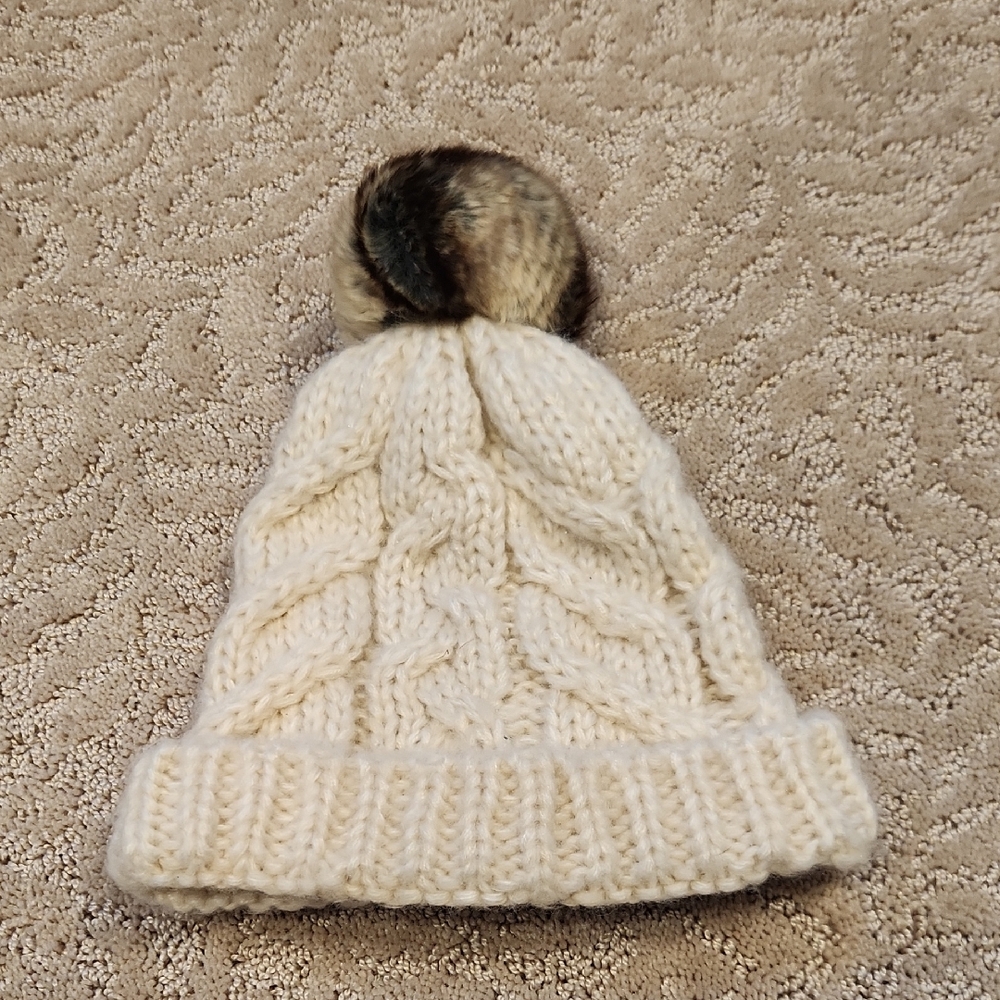 Simply Vera, Vera Wang Cozy Cream Knit Pom-Pom Hat